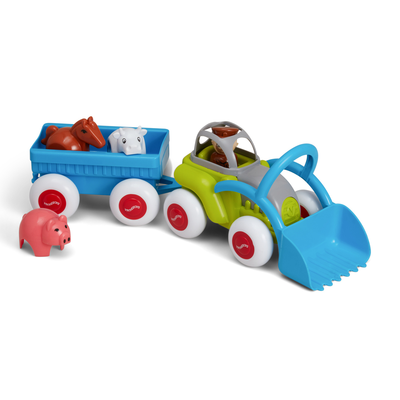 Tractor with trailer and animals